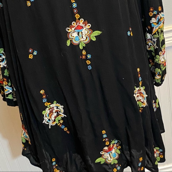 Free People Womens Dress Size Small Black Embroidered Back Cut-out Long Sleeves - Picture 3 of 11